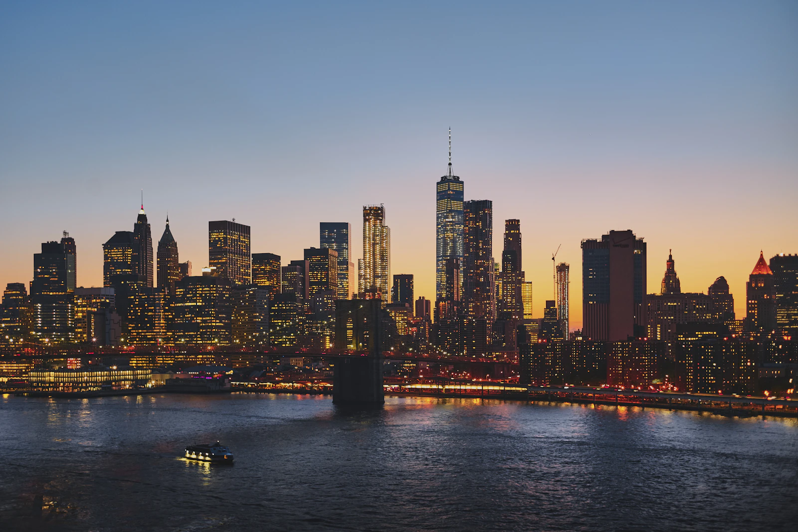 Brooklyn Bridge und Skyline von New York — Popl sitzt in New York und richtet sich an US-Event- und GTM-Teams